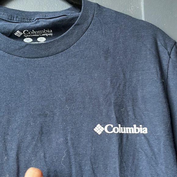 FREE w/ Purchase Men’s Columbia Sportswear Navy Blue Logo Tee Tshirt Medium - Picture 2 of 5